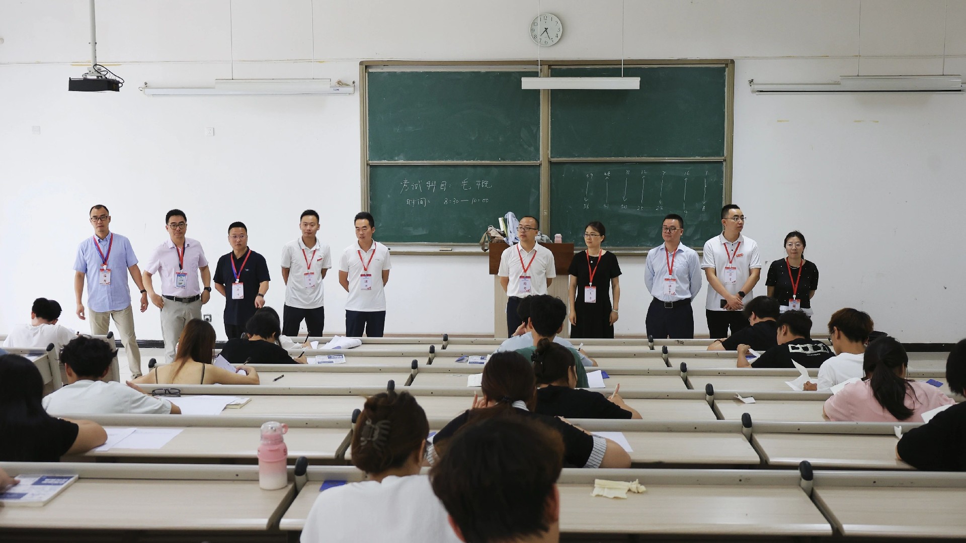 巡考促規(guī)范 督考正學(xué)風(fēng) | 校領(lǐng)導(dǎo)帶隊(duì)開(kāi)展2024-2025學(xué)年第二學(xué)期期末巡考工作